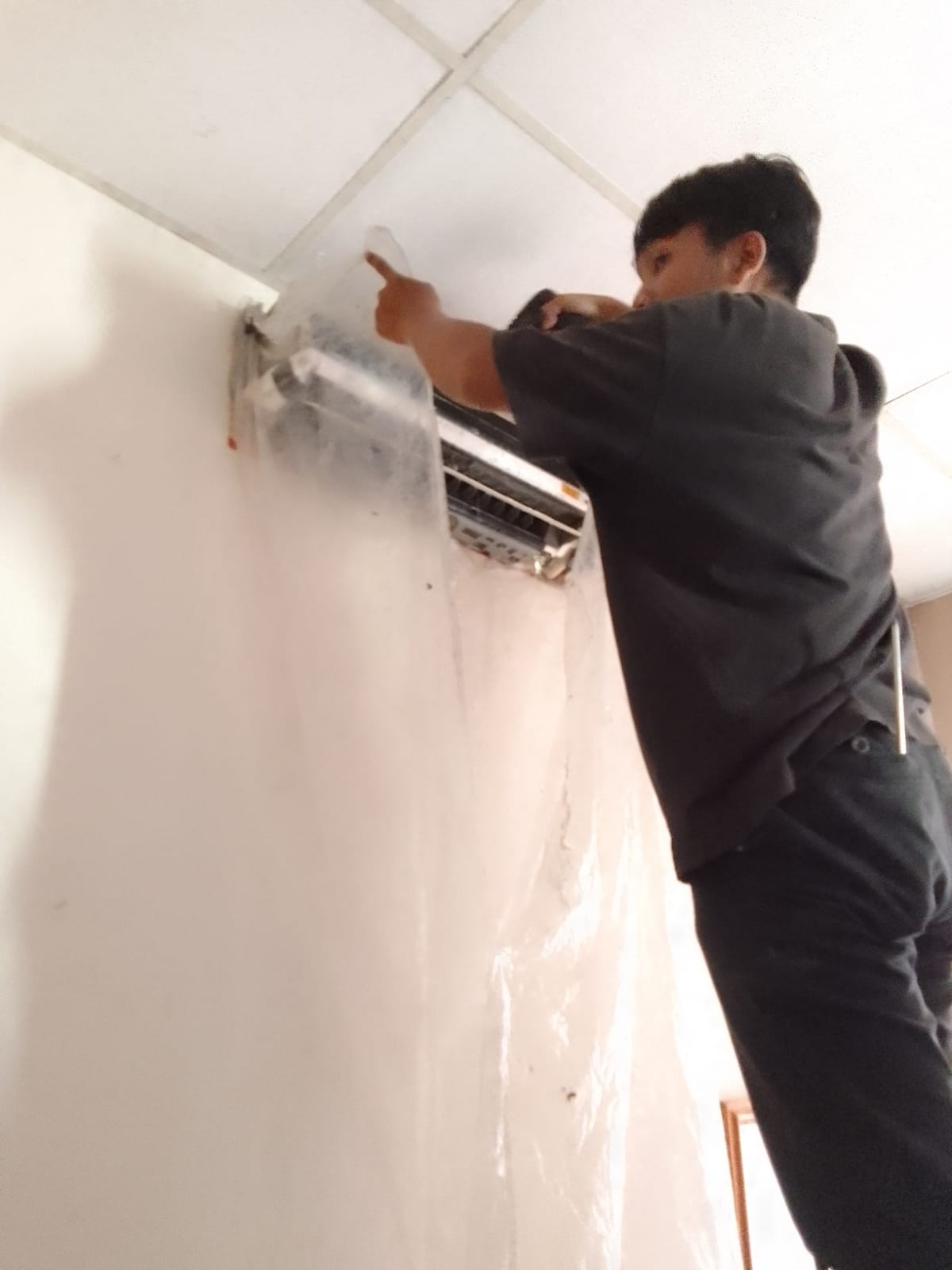 Layanan Cuci AC
